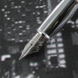 Stylo Plume (fine) Sheaffer® "Serie 100" Laqué Noir Chromé Brossé